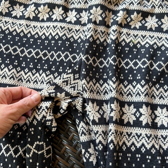 PINK ROSE | Leggings Pajama Pants - Picture 5 of 12